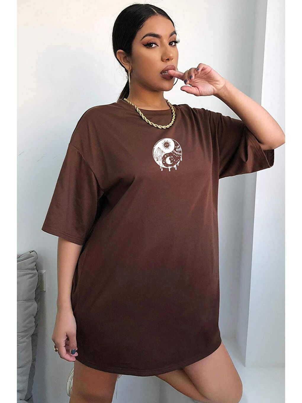 Kahverengi Unisex Yin & Yang Baskılı T-shirt