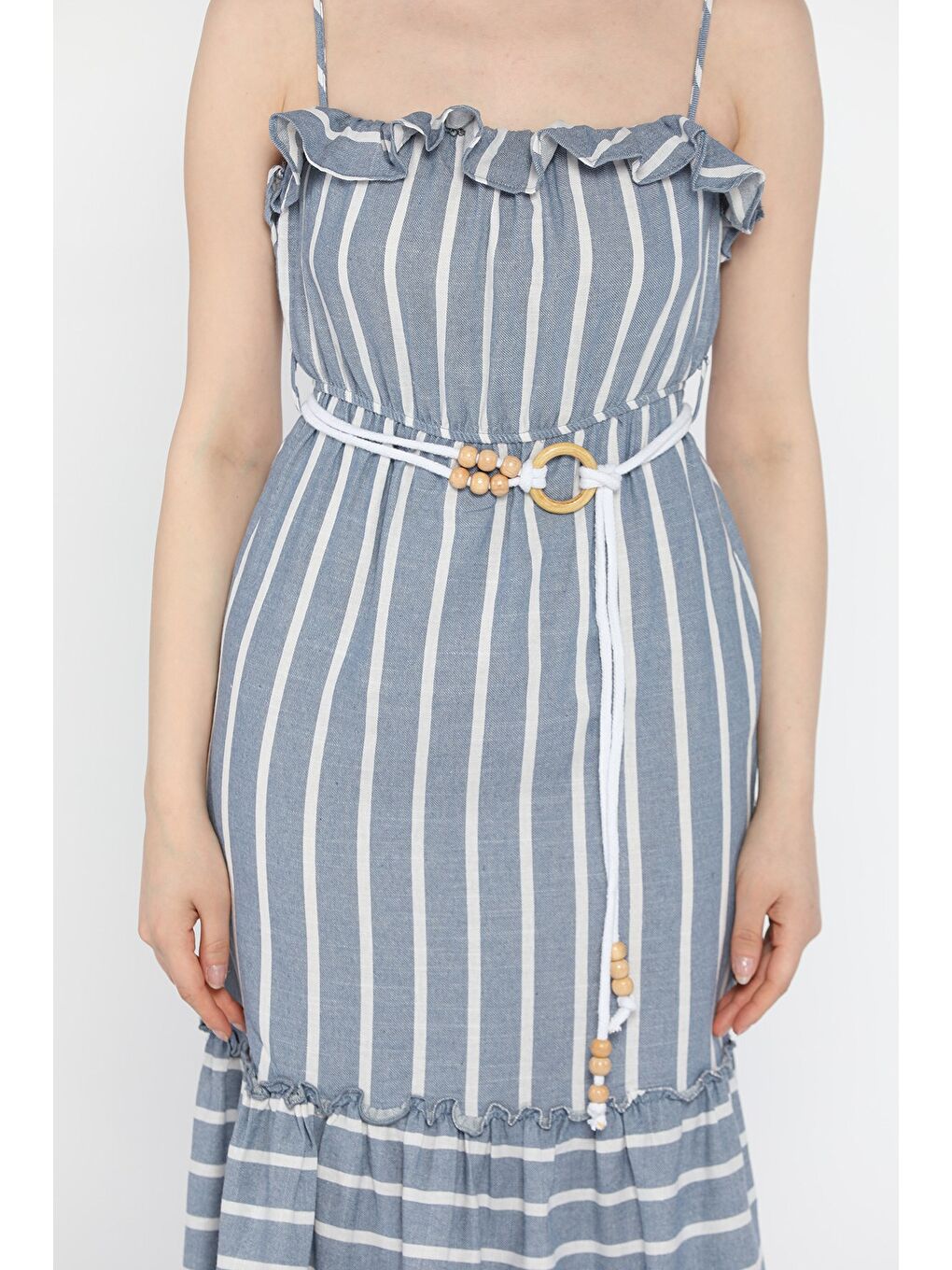 Mavi Kadın Ayarlanabilir Askılı Fırfırlı Hasır Kemerli Çizgi Desenli Elbise-3