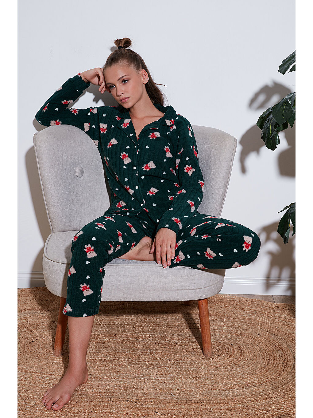 Lela Yeşil Standart Fit Düğmeli Polarlı Kadın Pijama Takımı 6095615