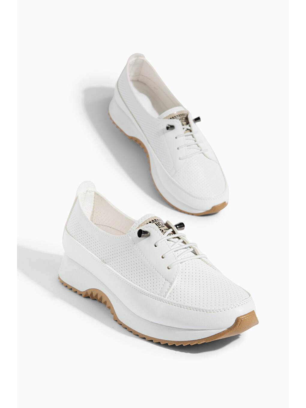 Beyaz D0609 Günlük Ortopedik Kadın Sneaker Spor Ayakkabı
