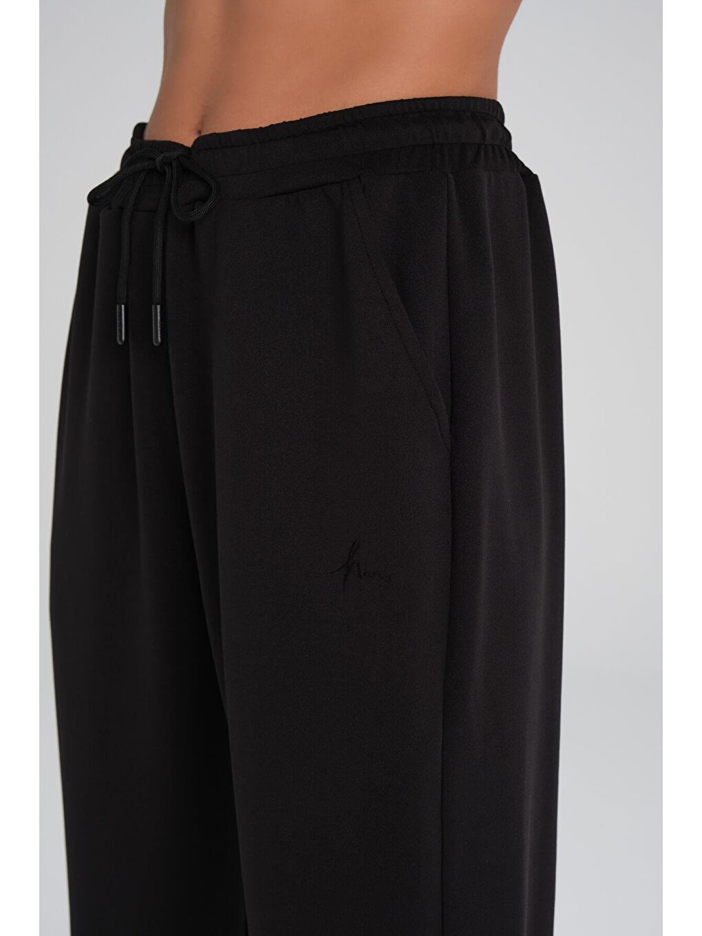 Active Yumuşak Dokulu Lastikli Paça Jogger Siyah Spor Pantolonu Eşofman Altı Act-5-2