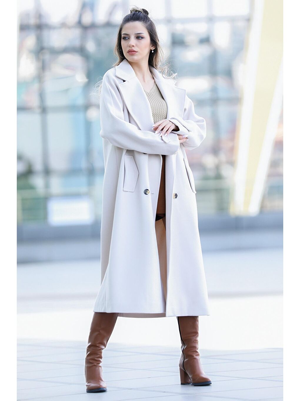 Bej Kadın Cepli Astarlı Kaşe Kaban-1