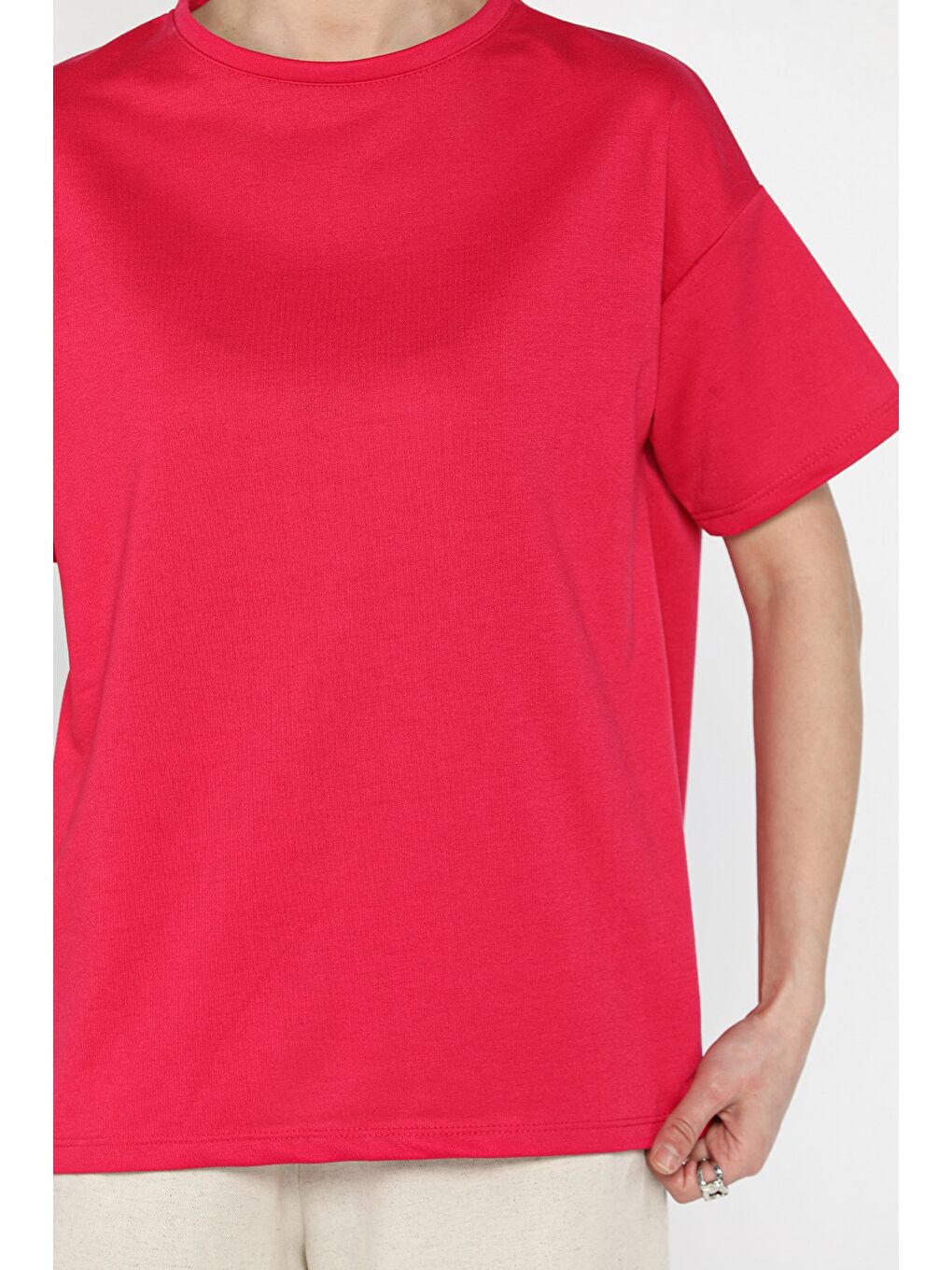 Fuşya Kadın Bisiklet Yaka Basic Tişört-3