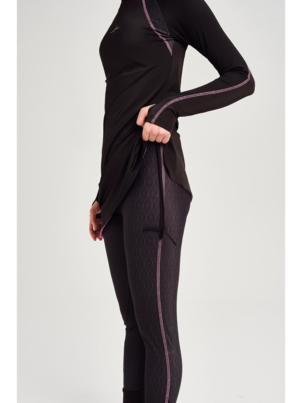 Performans Serisi Siyah Elastanlı 4 Parça Tam Tesettür Mayo Takımı H Per30 2003-7