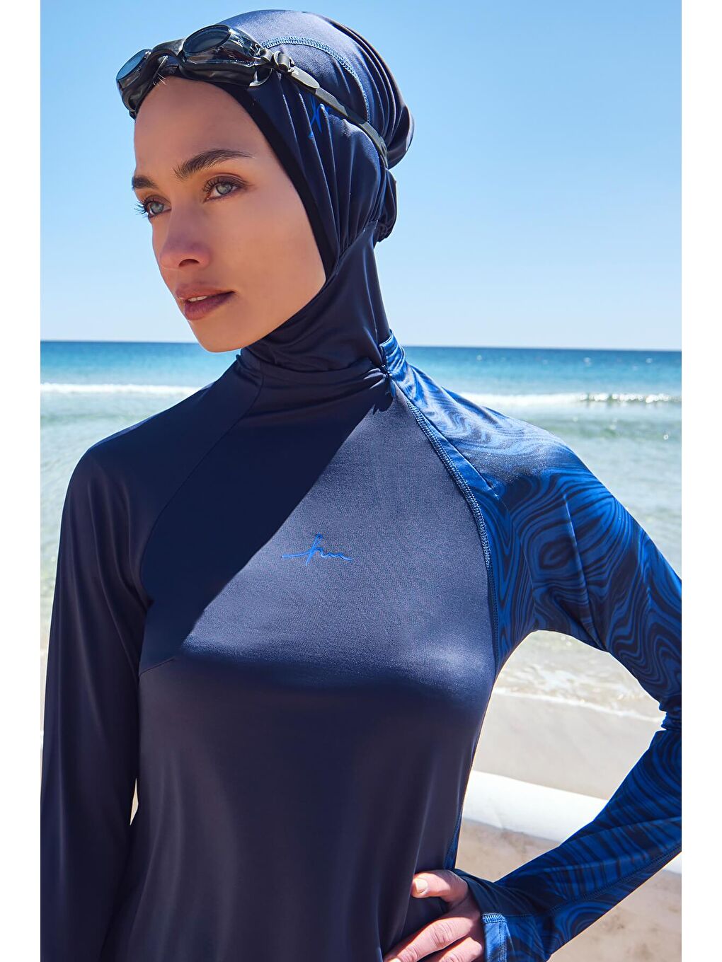 Performans Serisi Lacivert Elastanlı 4 Parça Tam Tesettür Mayo Takımı H Per30 2015