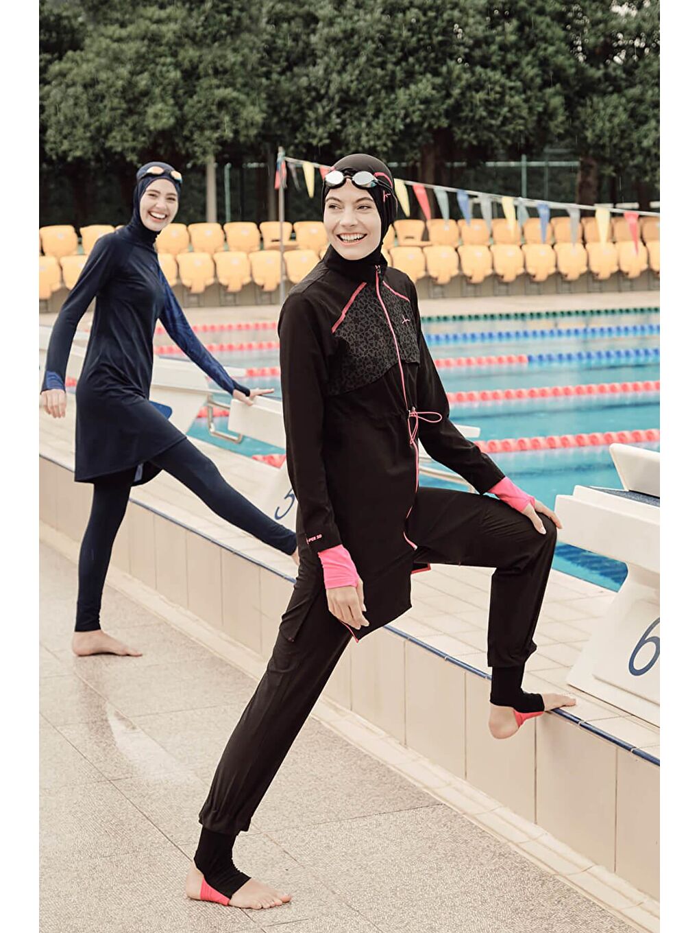 Performans Serisi Fuşya Siyah Esnek Dokuma 6 Parça Tam Tesettür Mayo Takımı H-Per50 2010