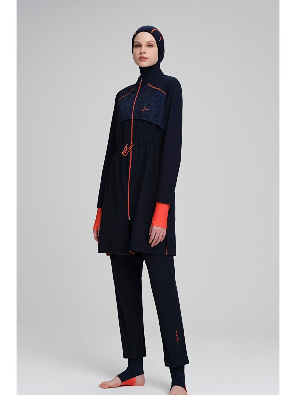 Performans Serisi Lacivert Esnek Dokuma 6 Parça Tam Tesettür Mayo Takımı H-Per50 2010-3