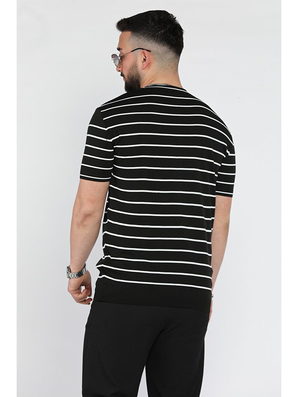 Siyah Erkek Bisiklet Yaka Çizgili Triko Tişört-2