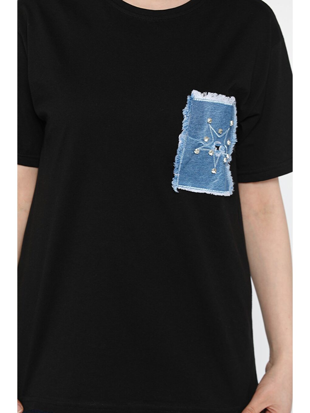 Siyah Jean Garnili Taşlı Kadın Tişört-3