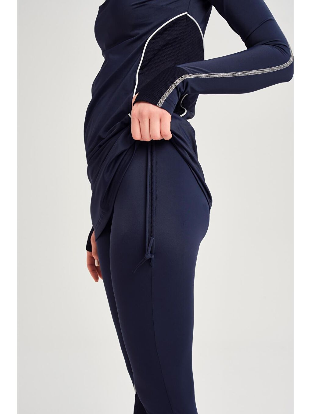 Performans Serisi Lacivert Elastanlı 4 Parça Tam Tesettür Mayo Takımı H Per30 2004-7