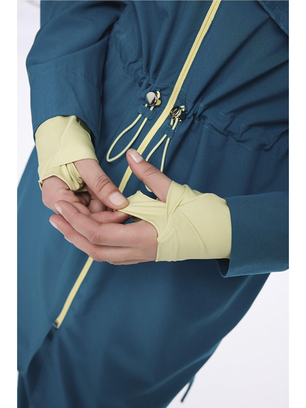 Performans Serisi Yeşil Esnek Dokuma 6 Parça Tam Tesettür Mayo Takımı H-Per50 2010-8