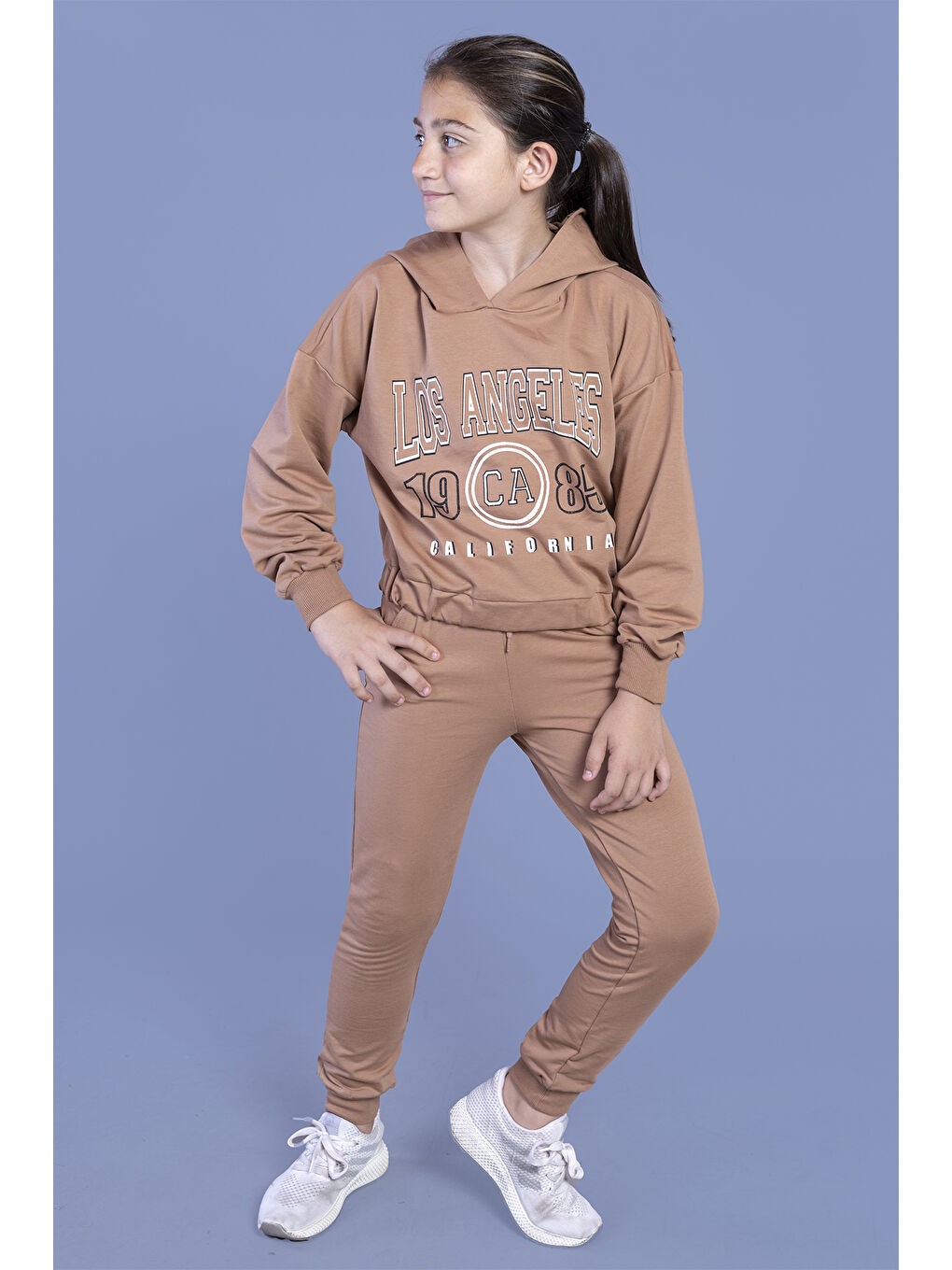 Kahverengi Kız Çocuk Kapüşonlu Baskılı Eşofman Takımı
