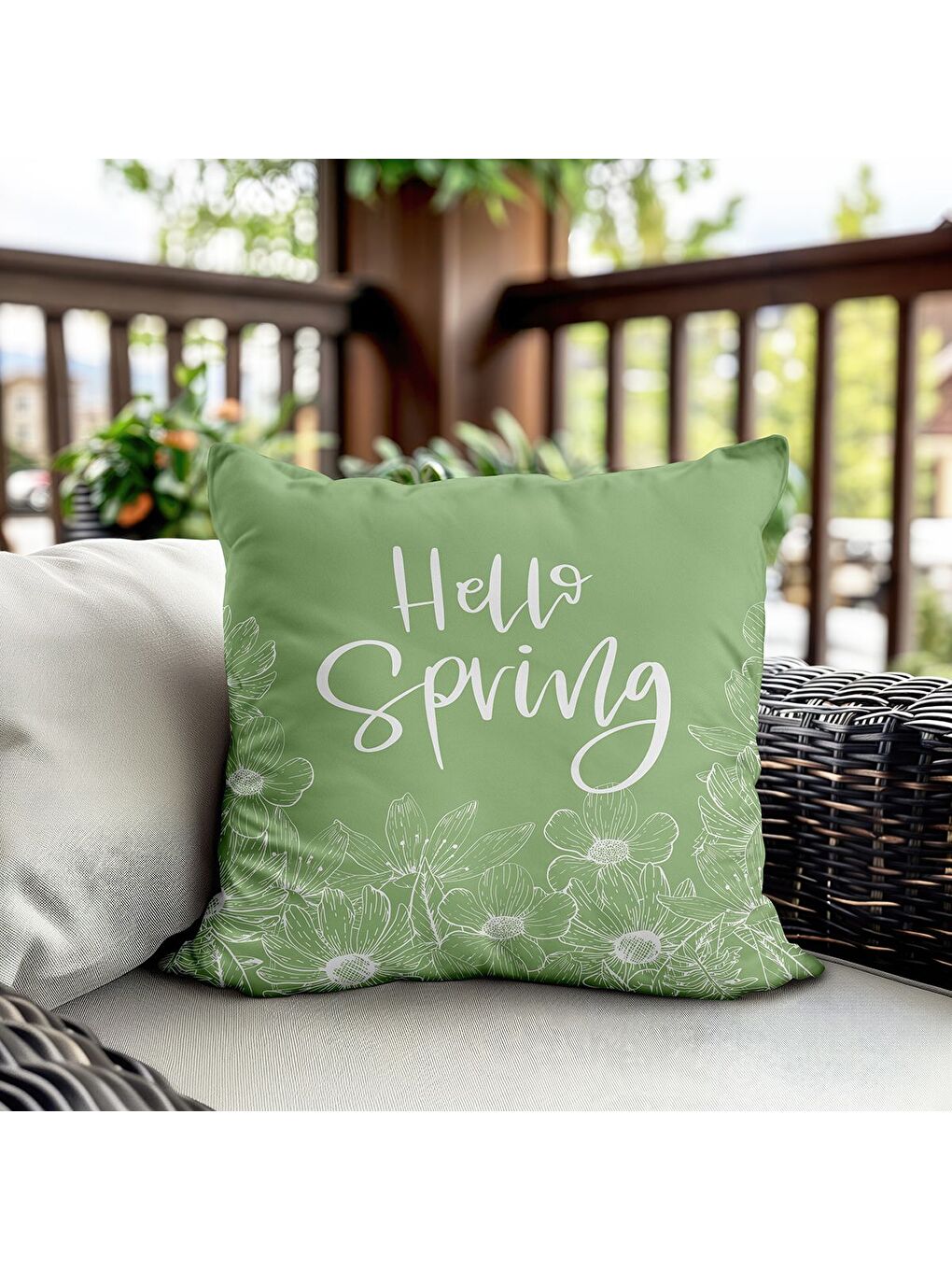 Karışık Bahar Temalı Kadife Kırlent Kılıfı 43x43 Cm Çift Taraf Baskı