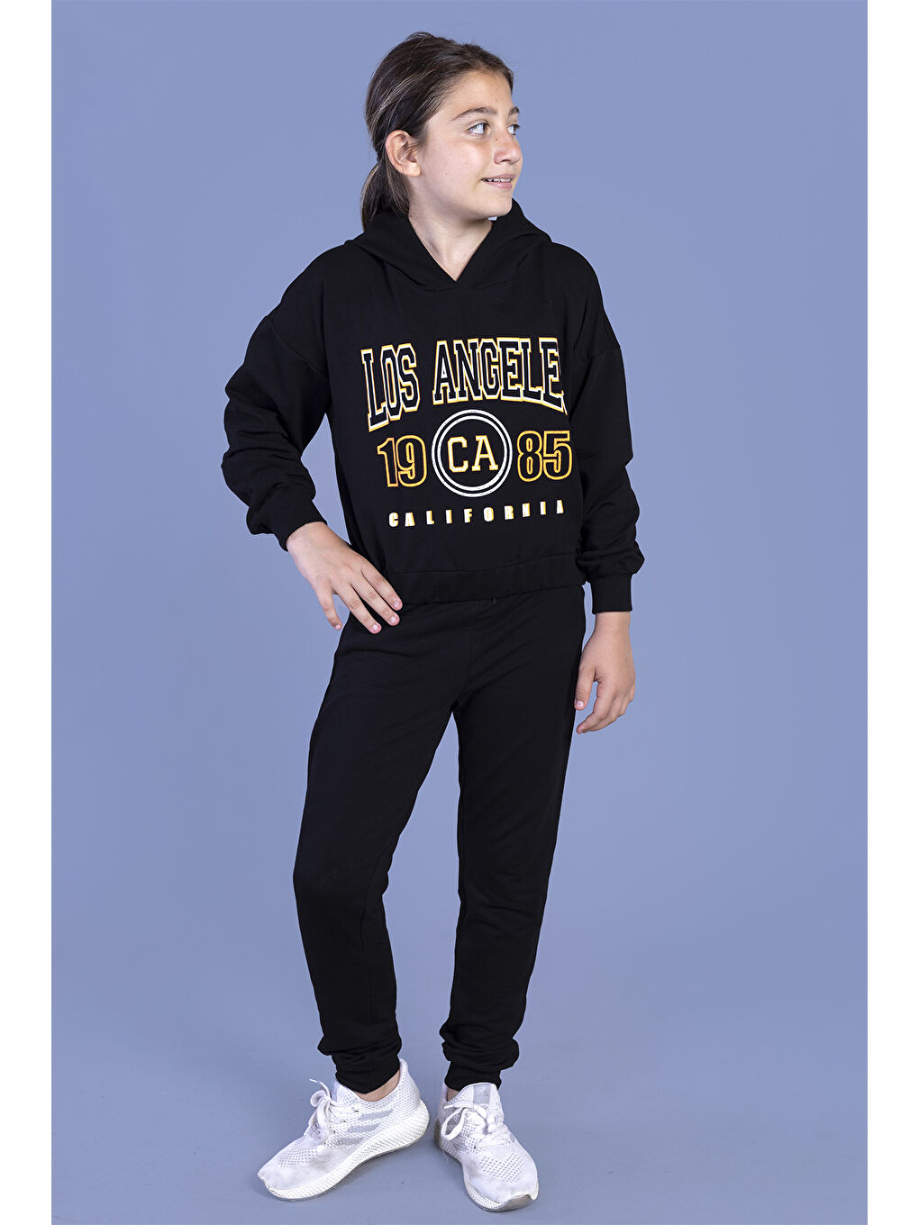 Siyah Kız Çocuk Kapüşonlu Baskılı Eşofman Takımı