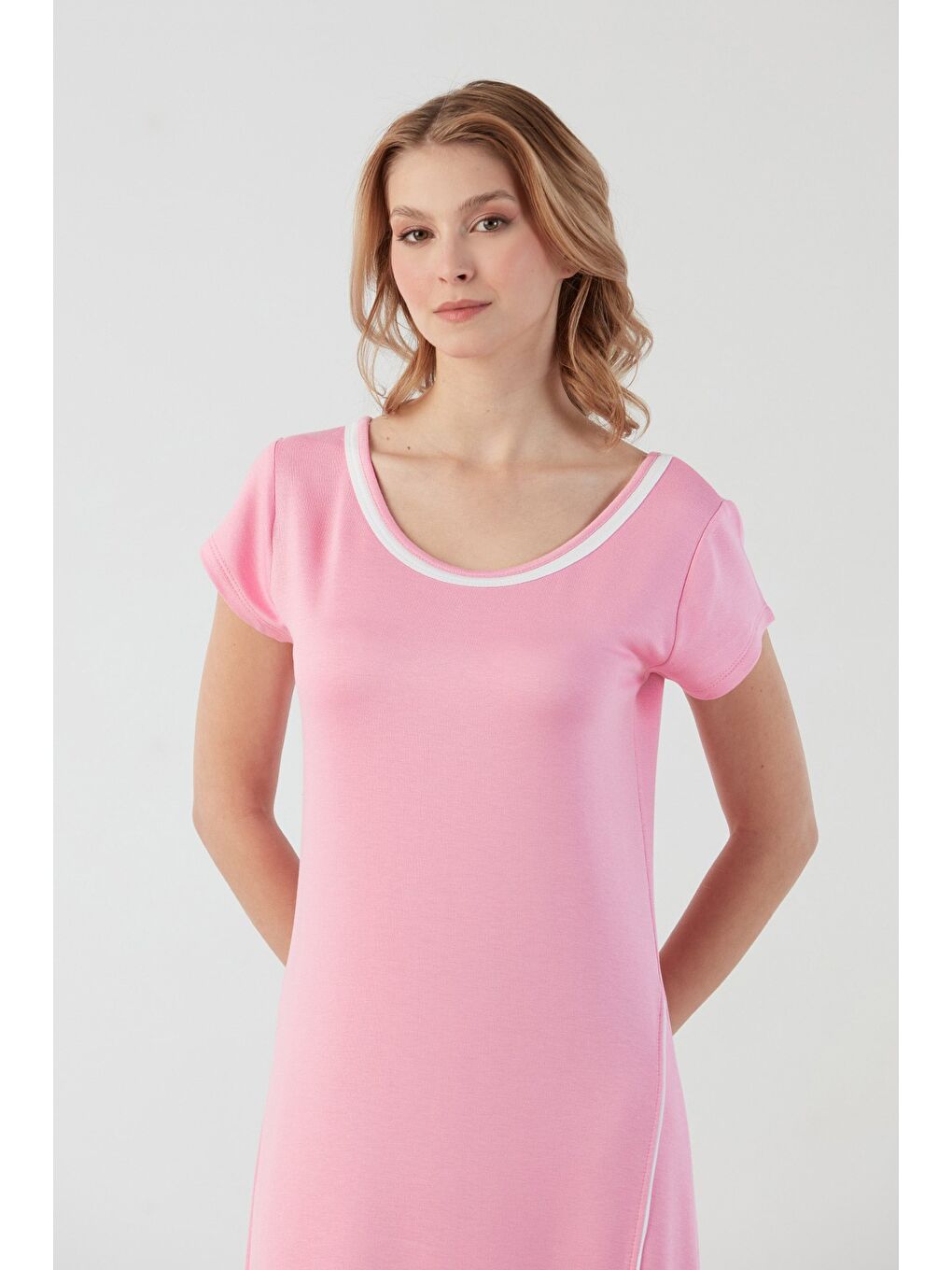 Pembe Basic Oversize Yırtmaçlı Biyeli Penye Elbise-3