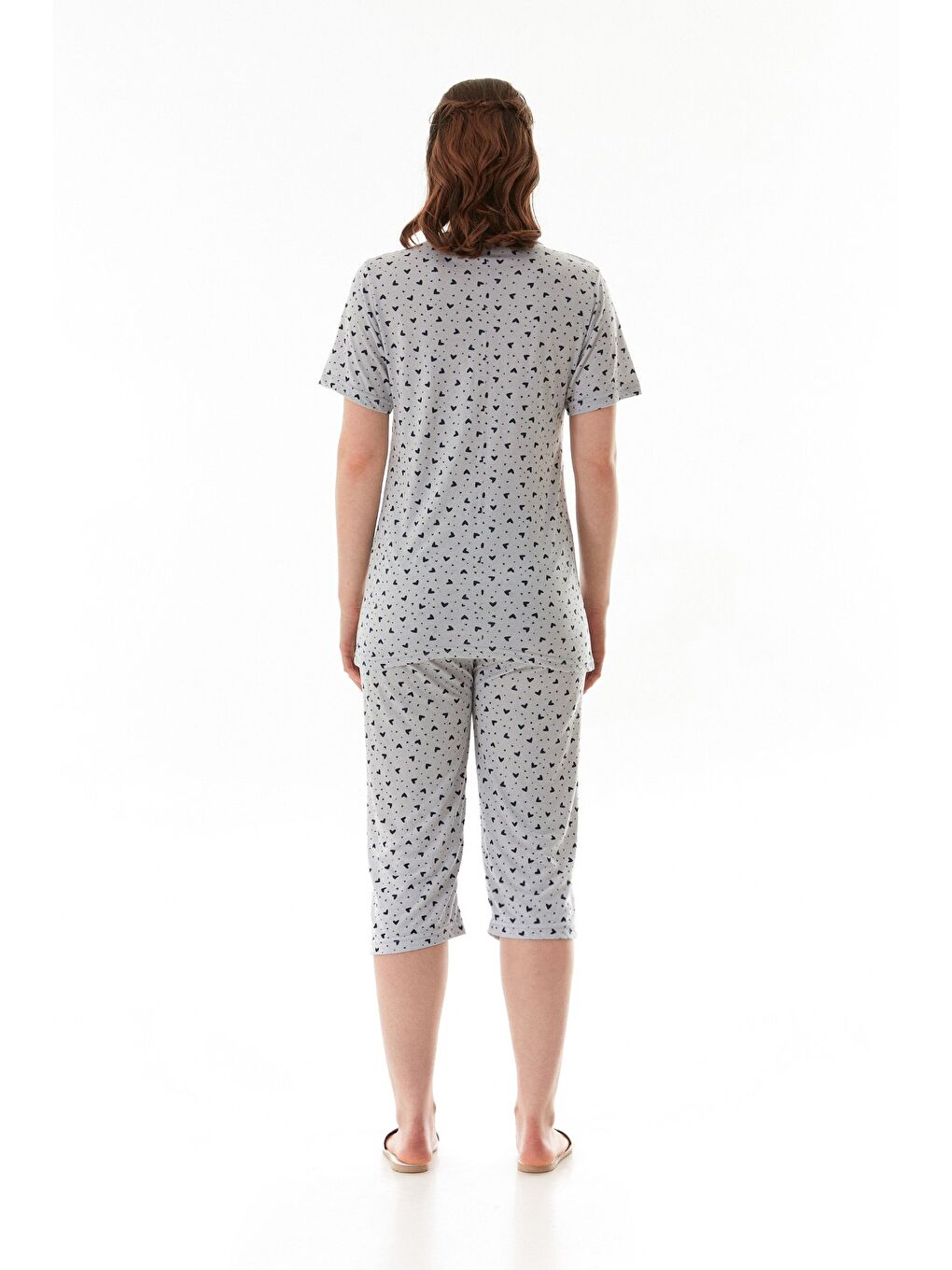 Gri Kalp Desenli Büyük Beden Kapri Pijama Takımı-3