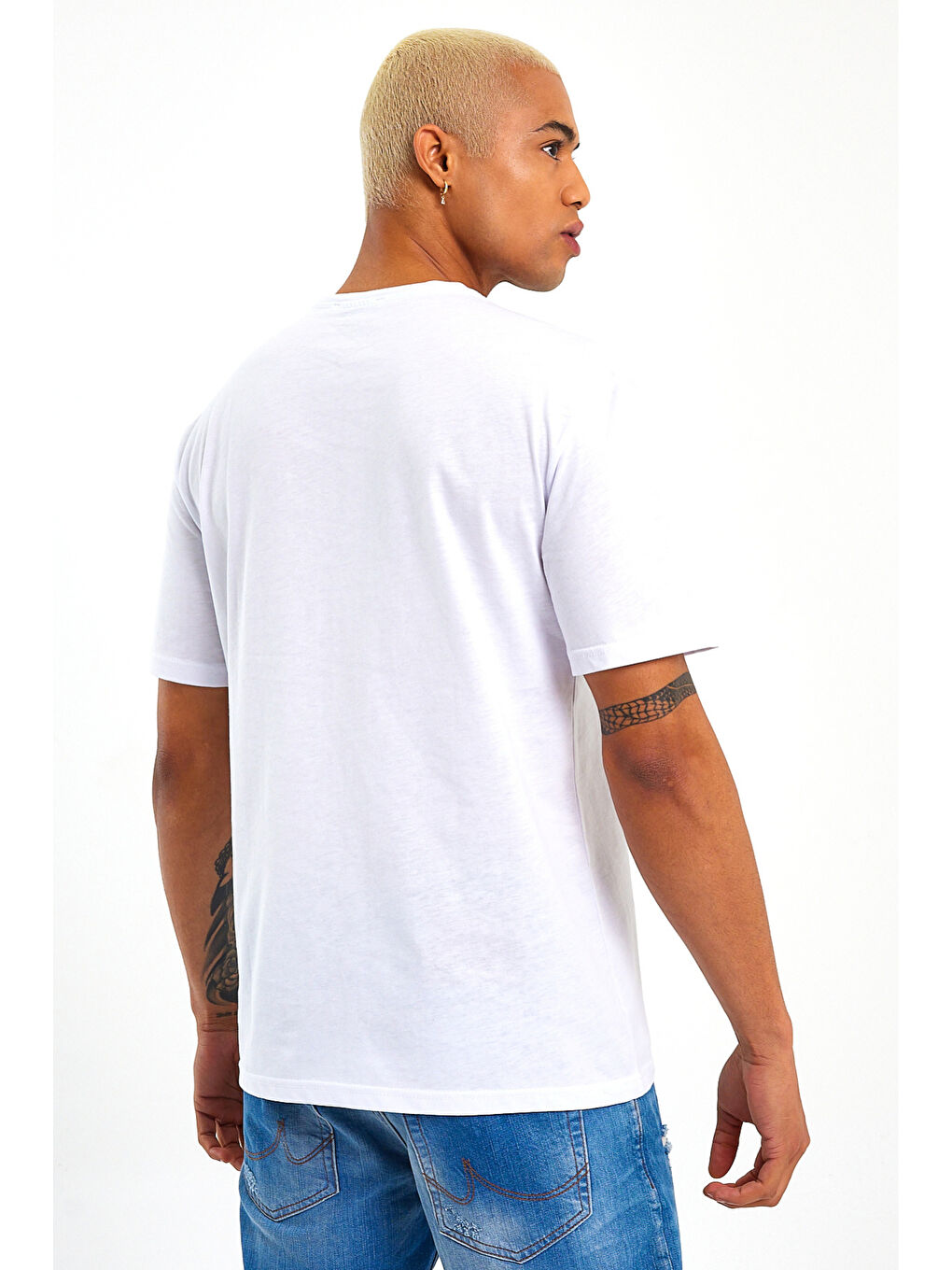 Beyaz Erkek Bisiklet Yaka El Yazılı Brooklyn Baskılı Büyük Beden Tişört SPR25TS32-1