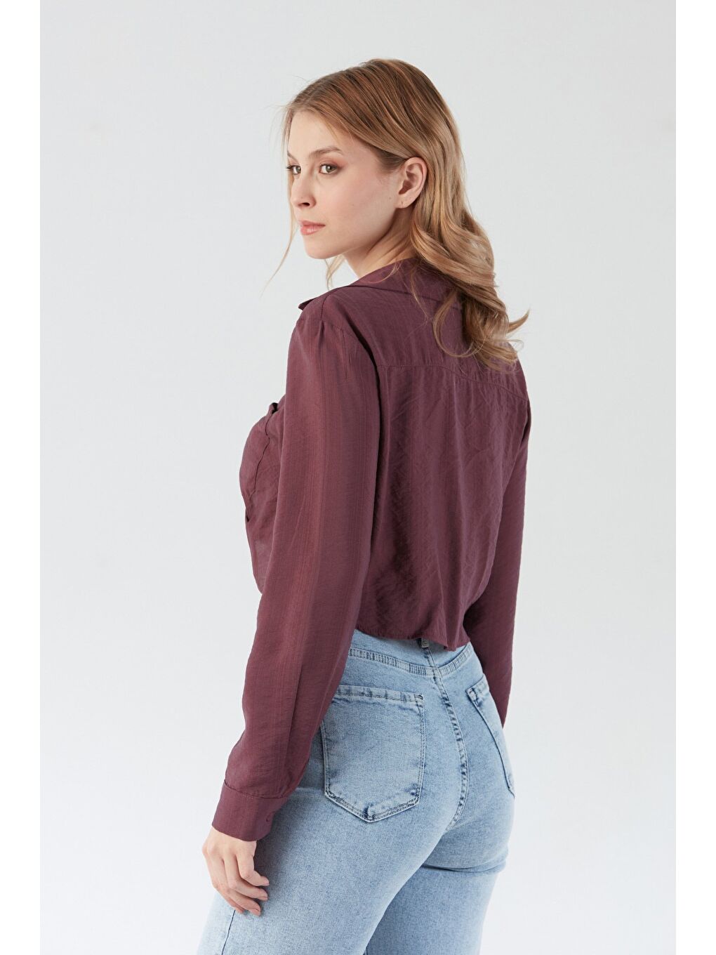 Pembe Önü Düğümlü Cepli Crop Gömlek-3