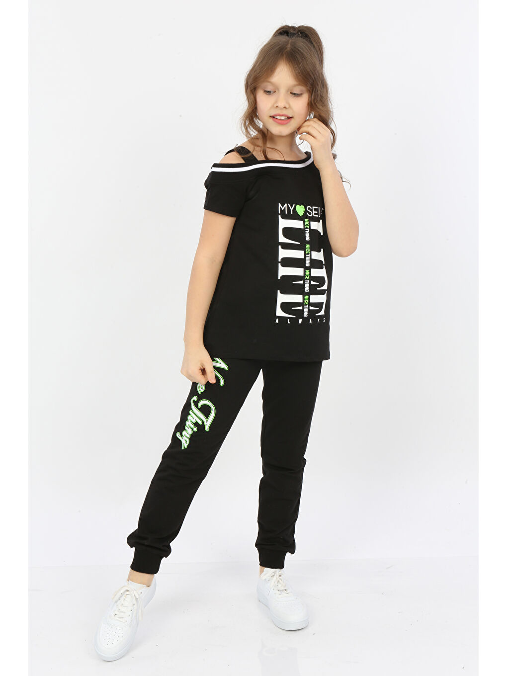 Siyah Kız Çocuk My Self Baskılı Eşofman Takım-2