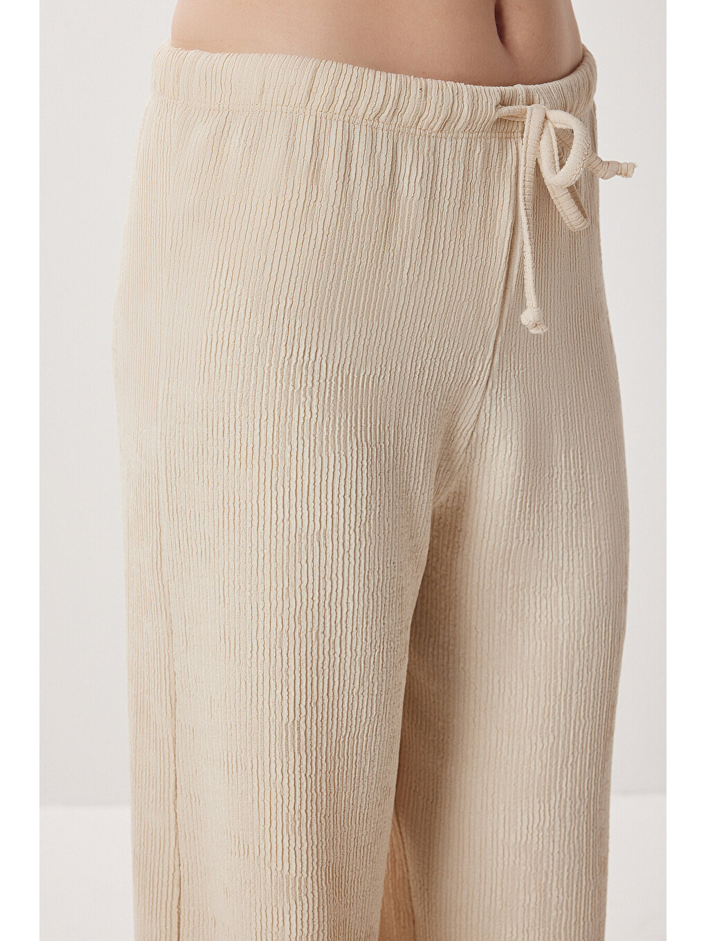 Ekru Geniş Paça Krinkıl Örme Pantolon KREM LCI0057-3