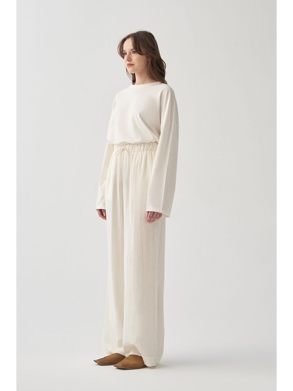 Ekru-Beli Lastikli Müslin Pantolon-1