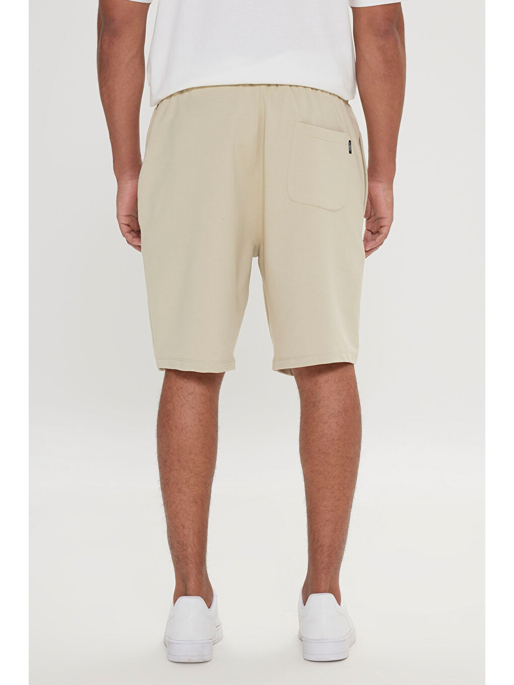 Erkek Bej Standart Fit Normal Kesim Pamuklu Esnek Örme Şort-5