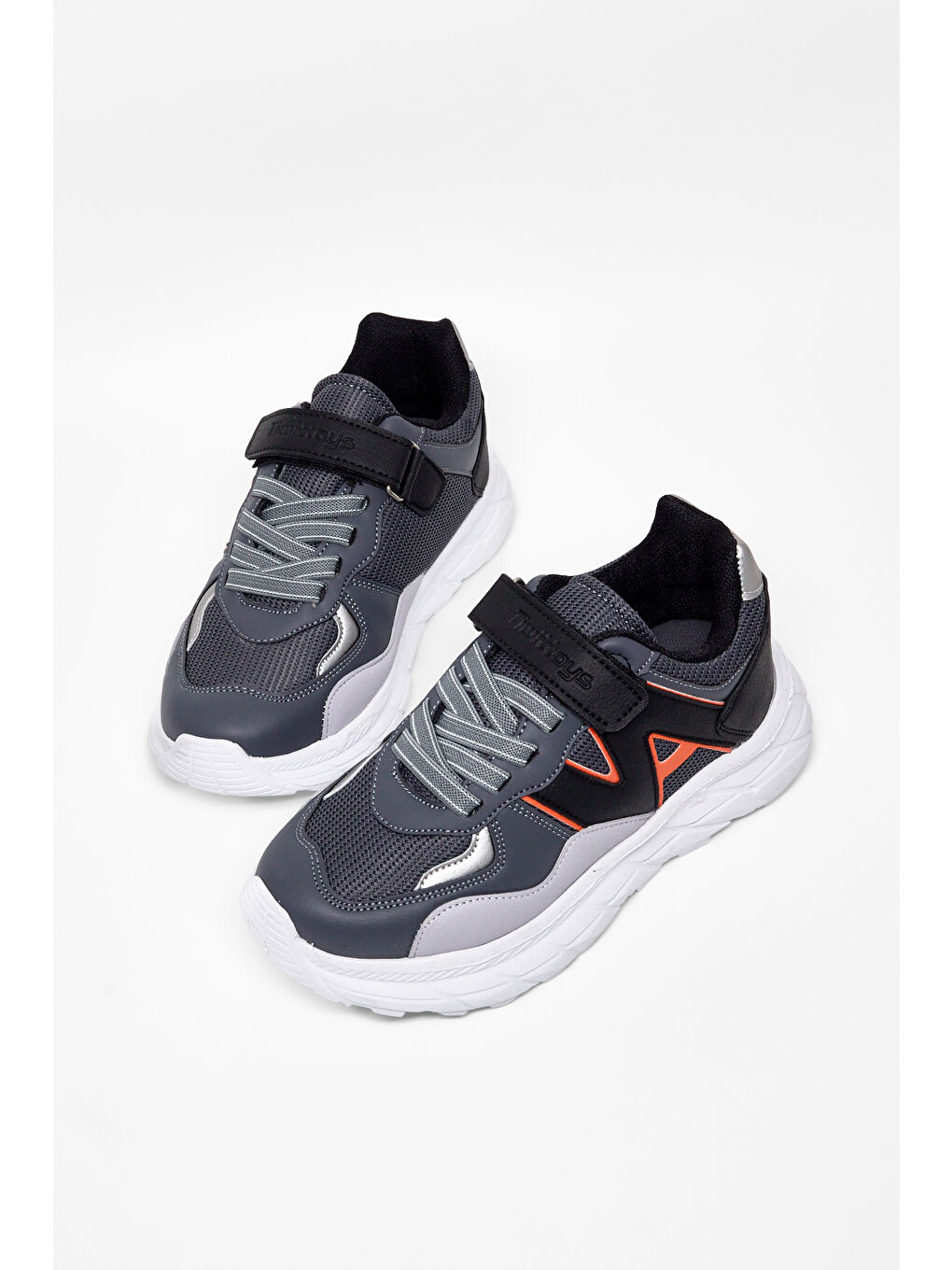 Gri Çocuk Unisex Füme Siyah Rahat Kalıp Cırtlı Bağcıklı Sneaker