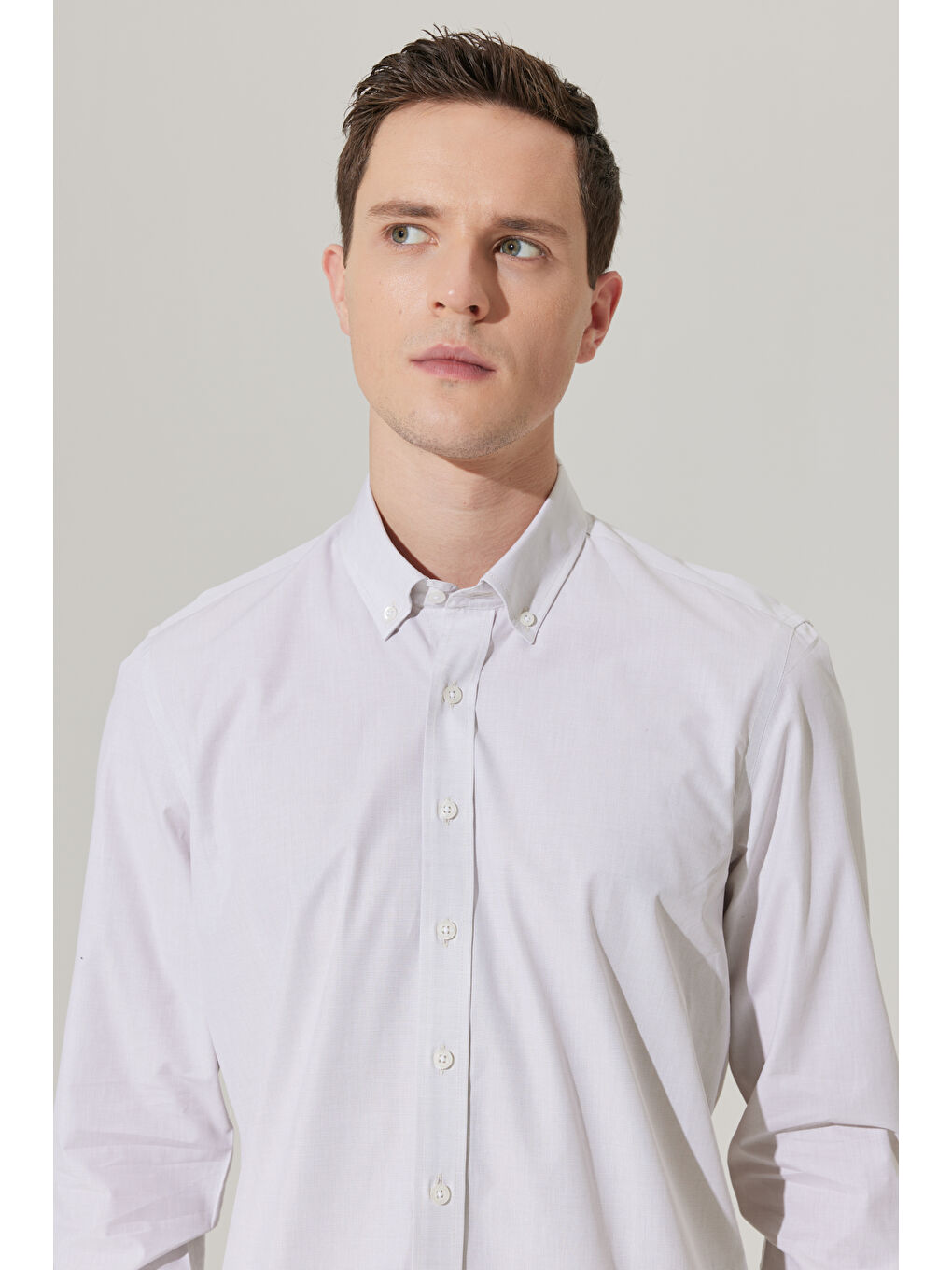 Erkek Bej Slim Fit Dar Kesim Düğmeli Yaka %100 Pamuk Gömlek-3