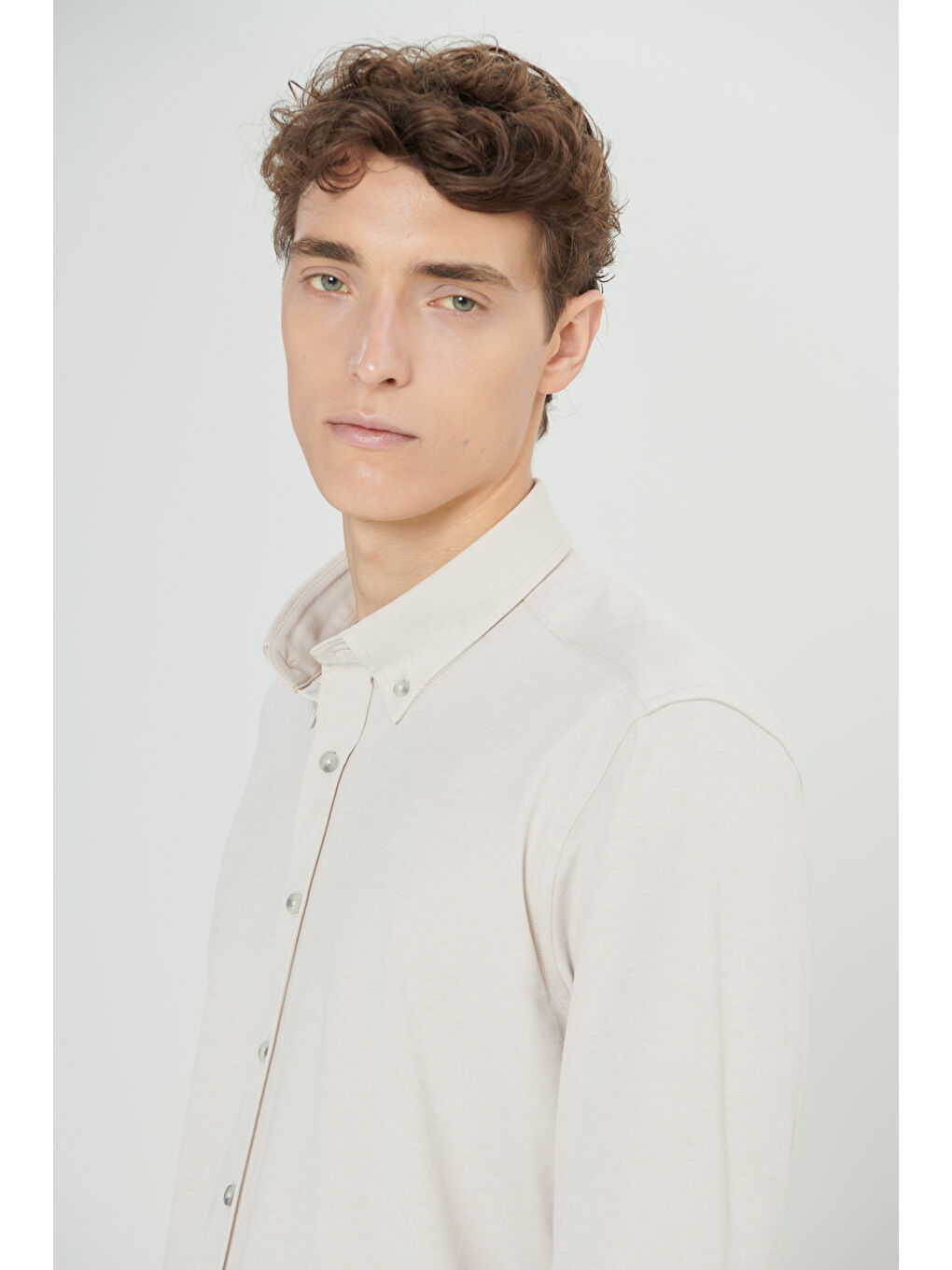 Erkek Bej Comfort Fit Geniş Kesim Düğmeli Yaka Pamuklu Gömlek-4