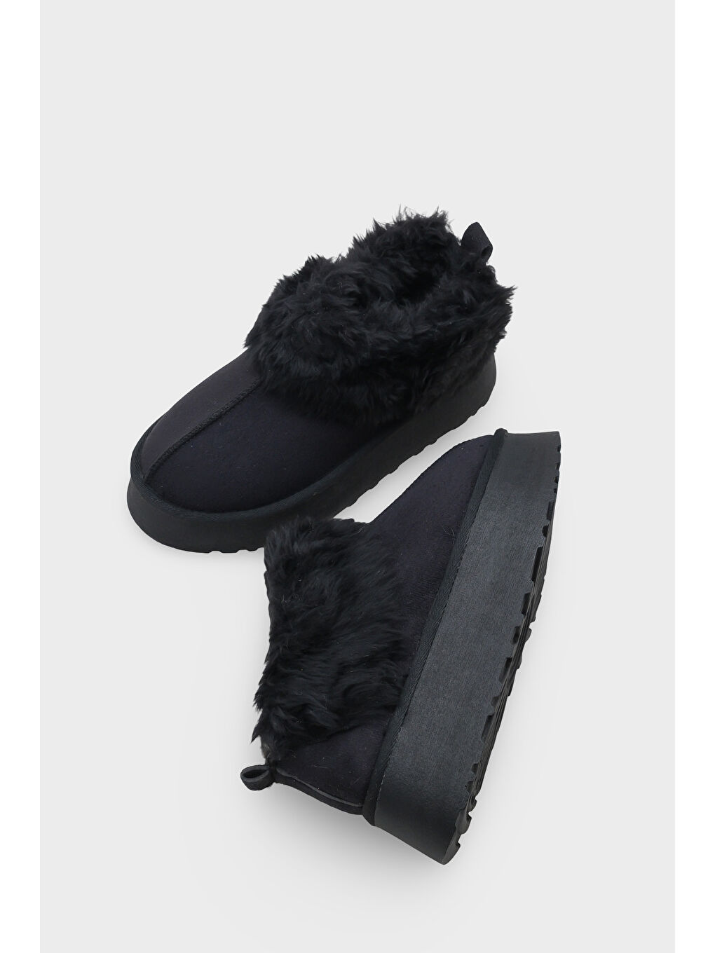 Siyah Aubry Kadın Tüylü Bot-2