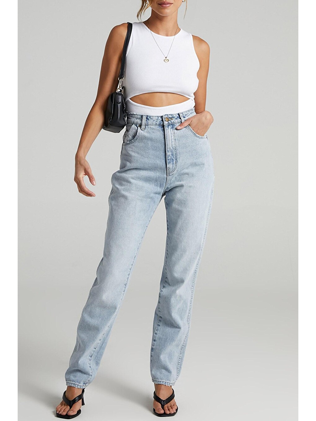 Beyaz Yırtık Detaylı Basic Bodysuit-3