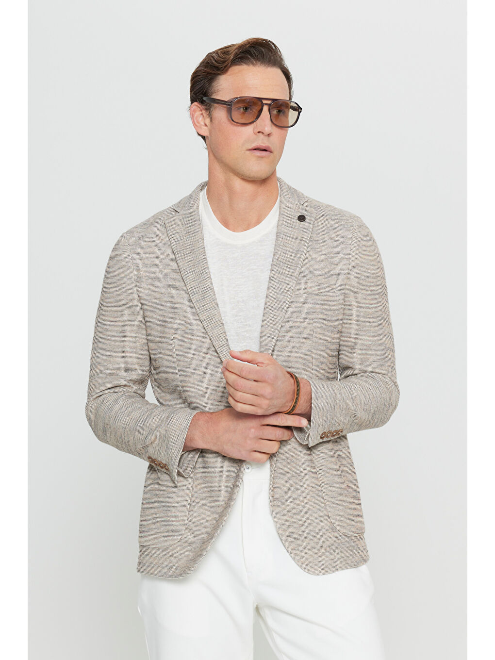 Erkek Bej Pamuklu Slim Fit Dar Kesim Mono Yaka Armürlü Torba Cepli Blazer Ceket-3