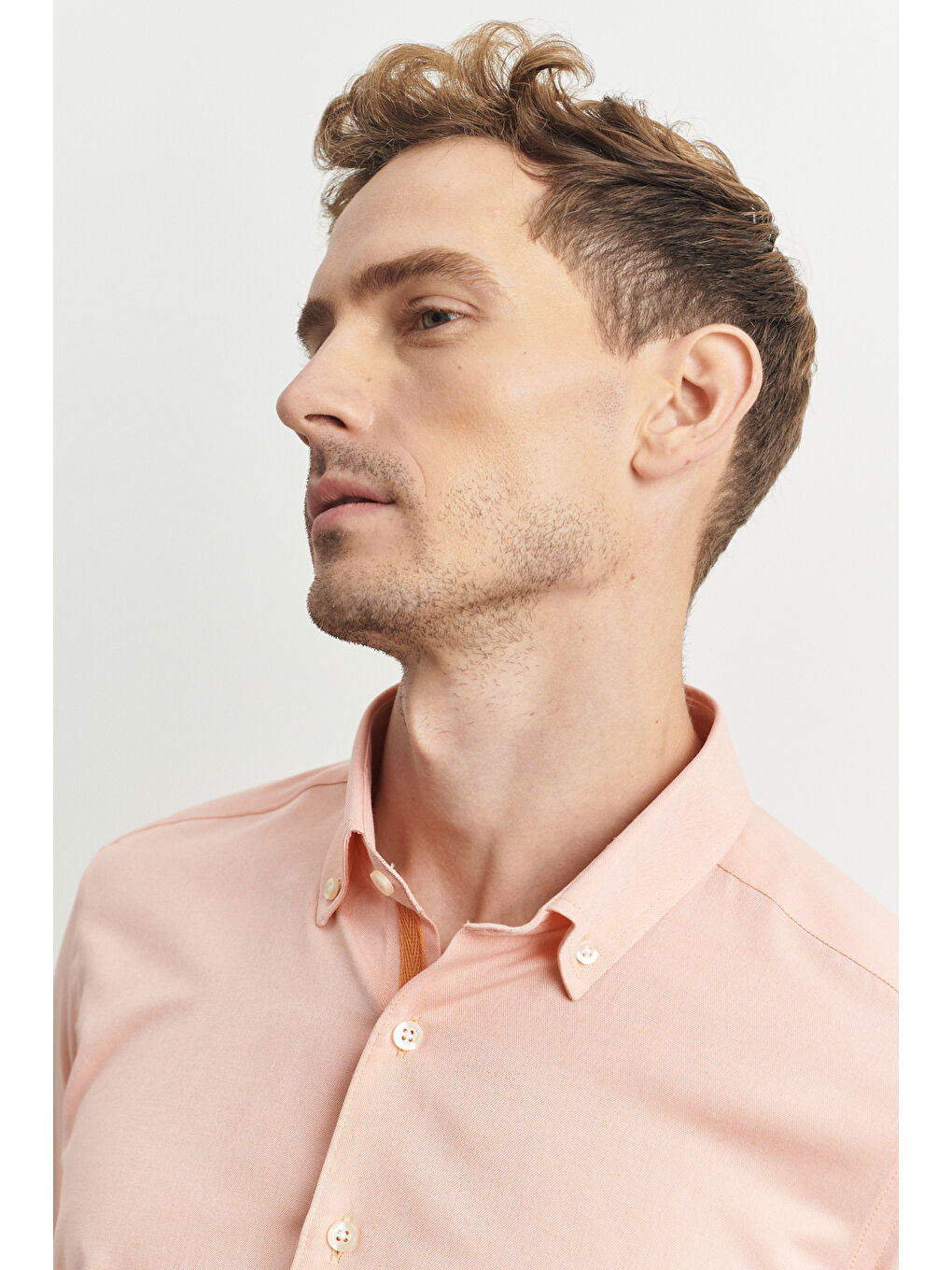 Erkek Turuncu Slim Fit Dar Kesim Düğmeli Yaka Uzun Kollu Oxford Gömlek-3