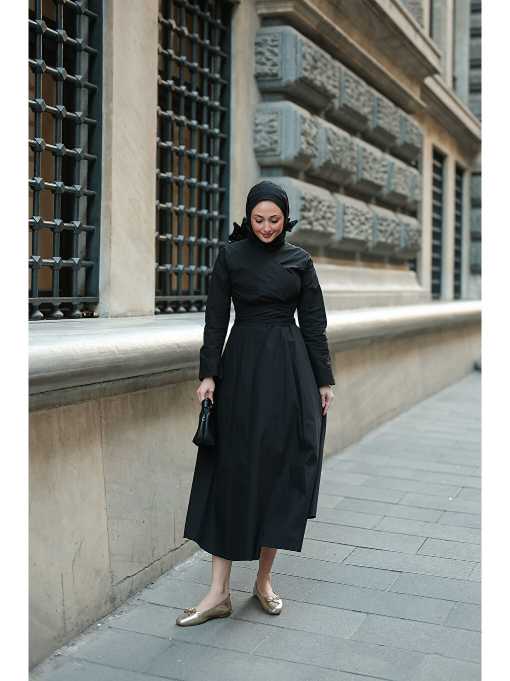 Kadın Kendinden Bağlamalı Poplin Elbise Siyah-1