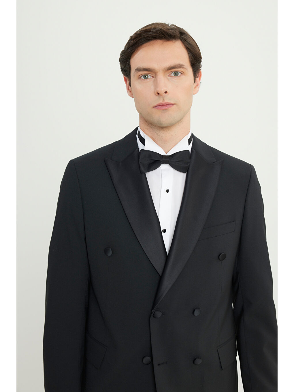 Erkek Siyah Yünlü Slim Fit Dar Kesim Kırlangıç Yaka Kapak Cepli Kruvaze Damatlık Smokin Takım-3