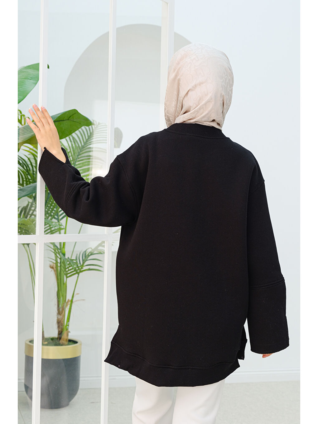 Locco Moda Bilek Yırtmaç Detaylı Oversize Sweatshirt  Siyah - 3