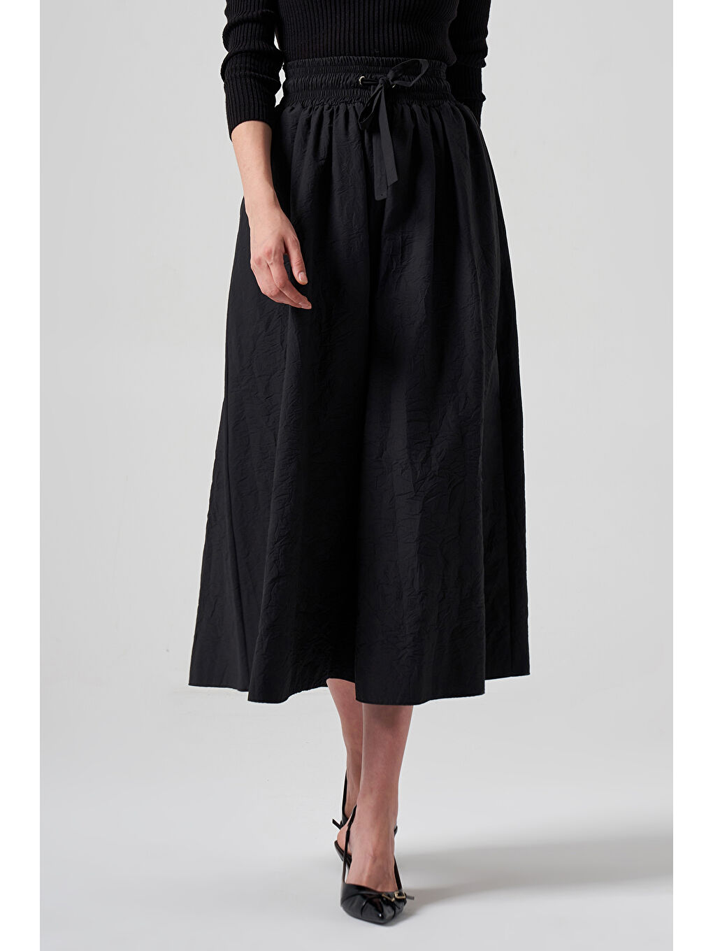 Paraşüt Dokulu Etek NS25 8004 Siyah01-3