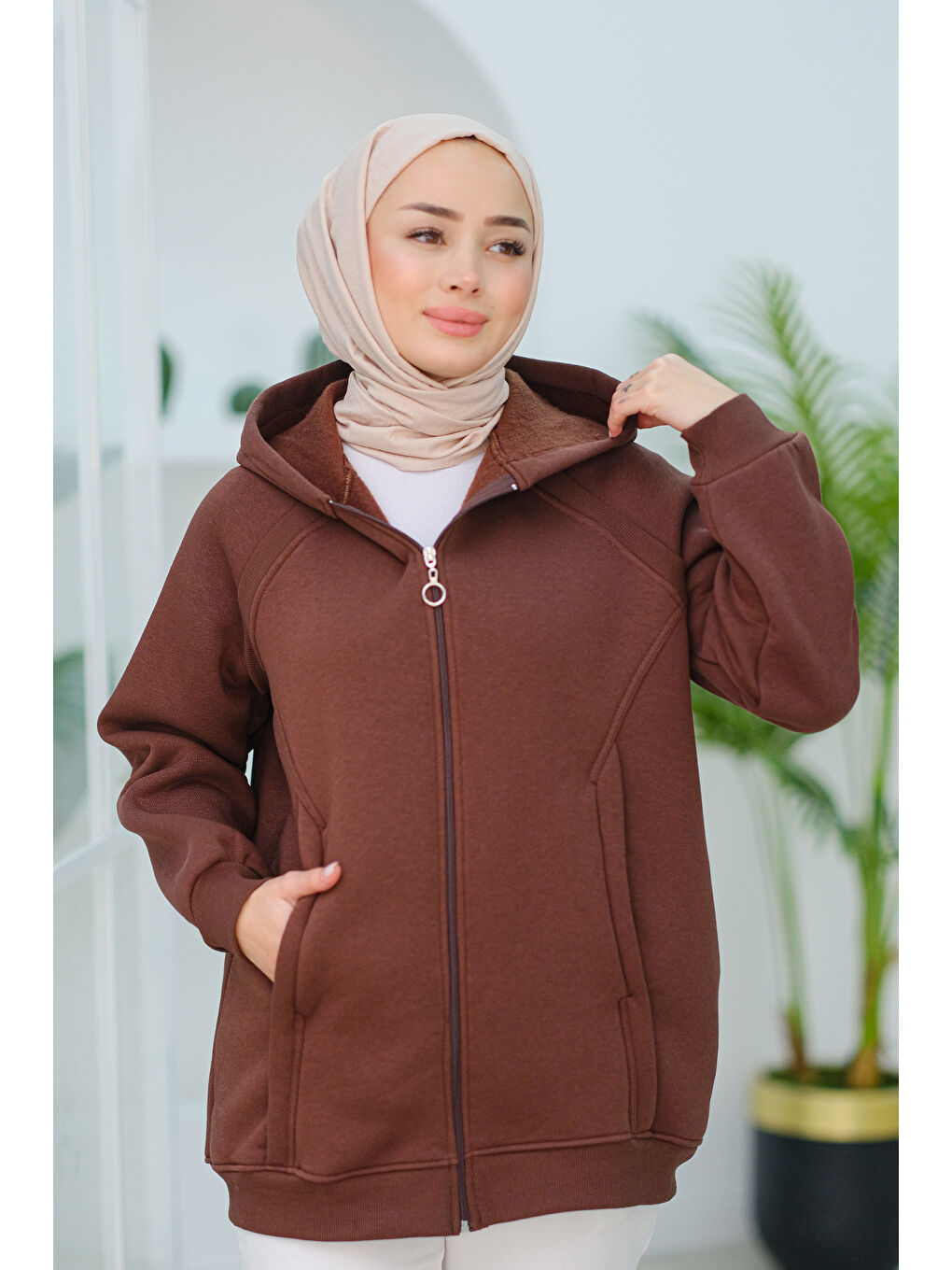 Süveter Detay Kapüşonlu Hırka Kahverengi-1