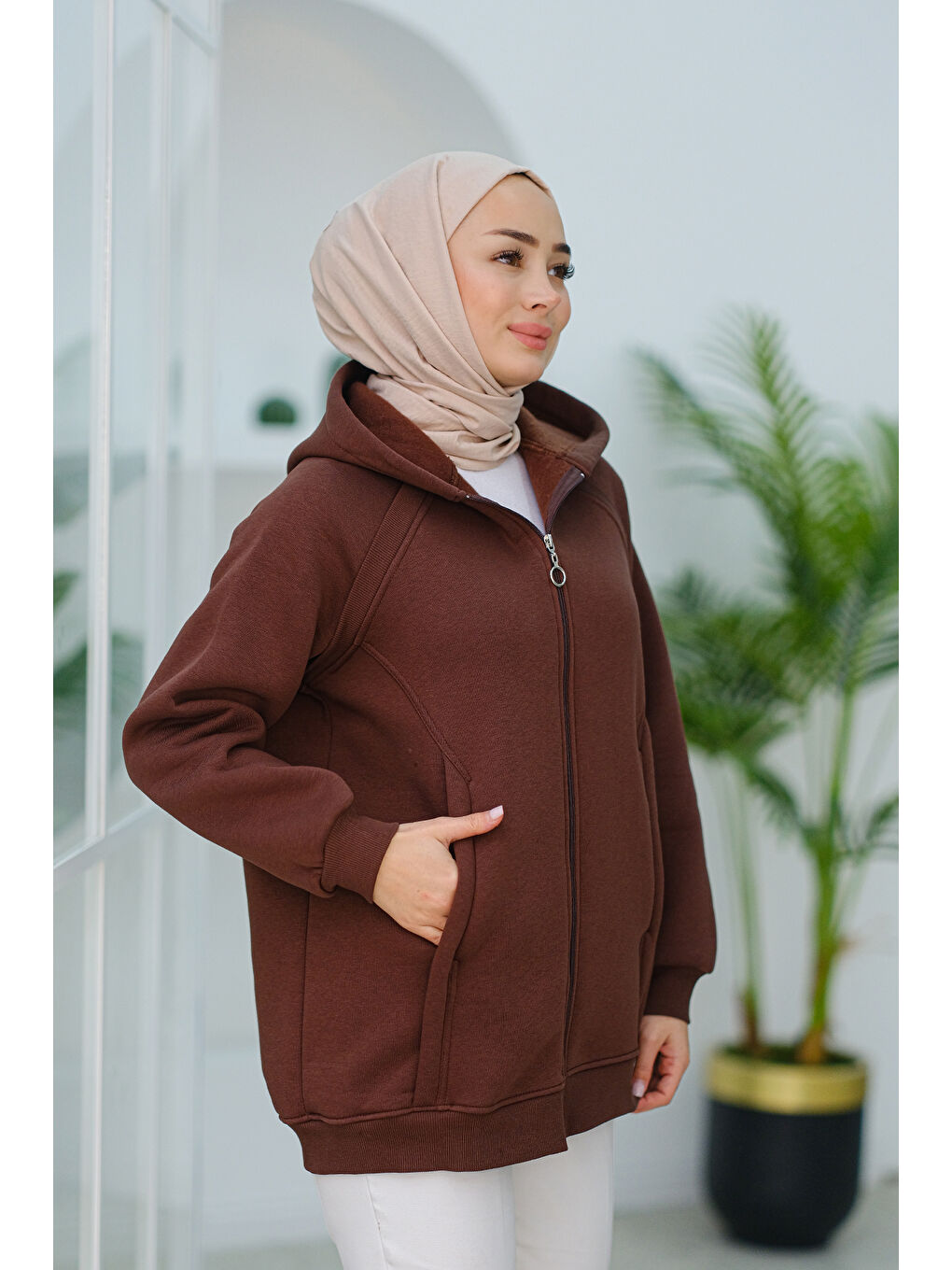 Süveter Detay Kapüşonlu Hırka Kahverengi-3