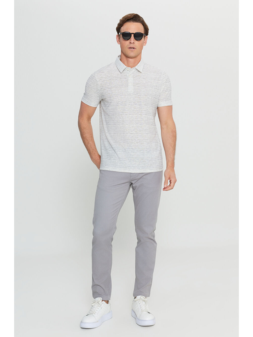 Erkek Ekru Pamuklu Slim Fit Dar Kesim Baskılı Polo Yaka Tişört-1