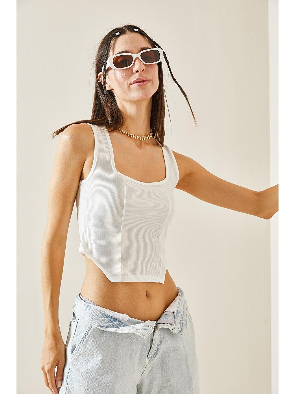 Beyaz Kare Yaka Askılı Bluz 5YXK2-48843-01-3