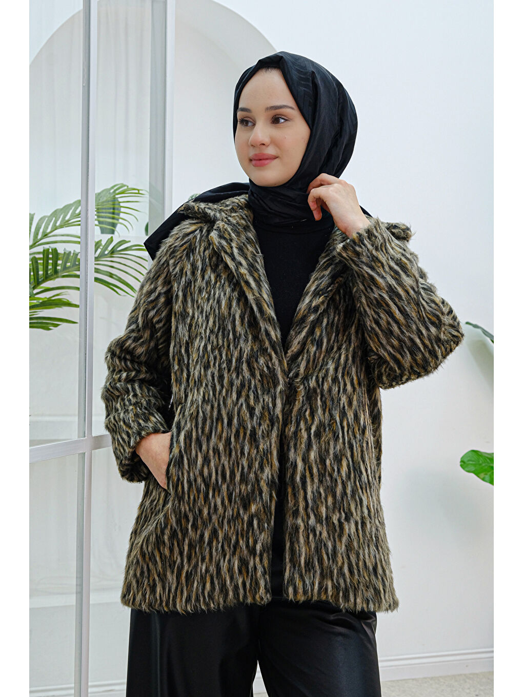 Locco Moda Leopar Desen Pelüş Ceket Kahverengi