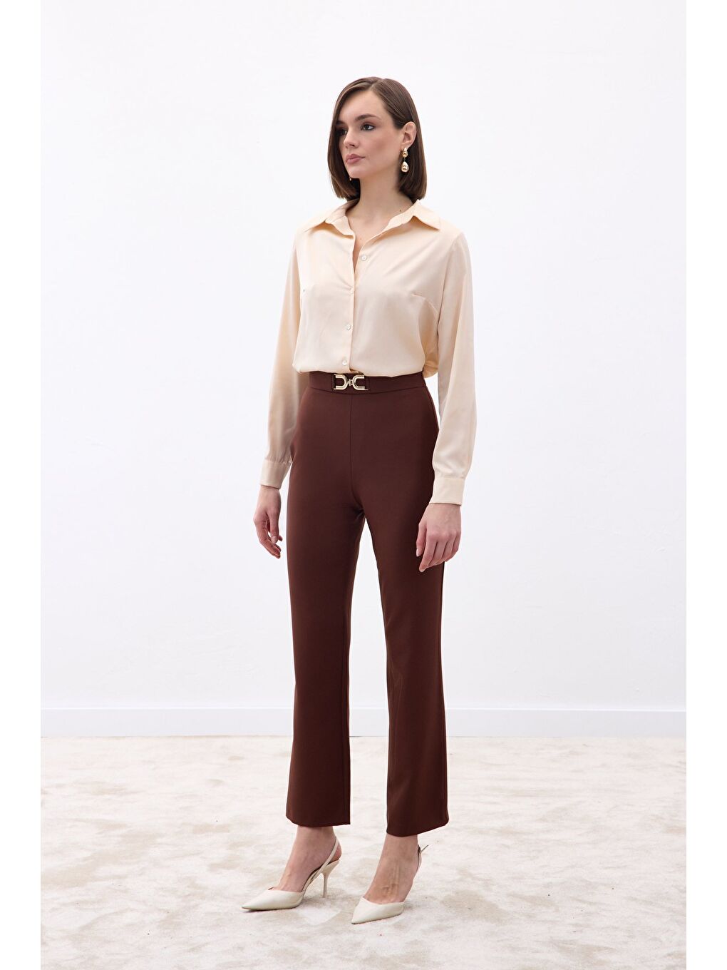 Kahverengi Aksesuar Detaylı Pantolon - Kahve-1