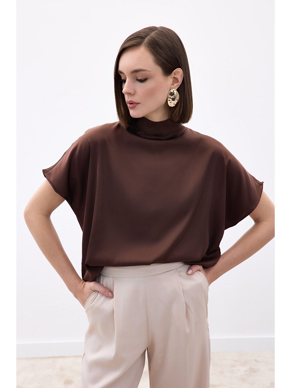 Kahverengi Yarasa Kol Salaş Bluz - Kahve-1
