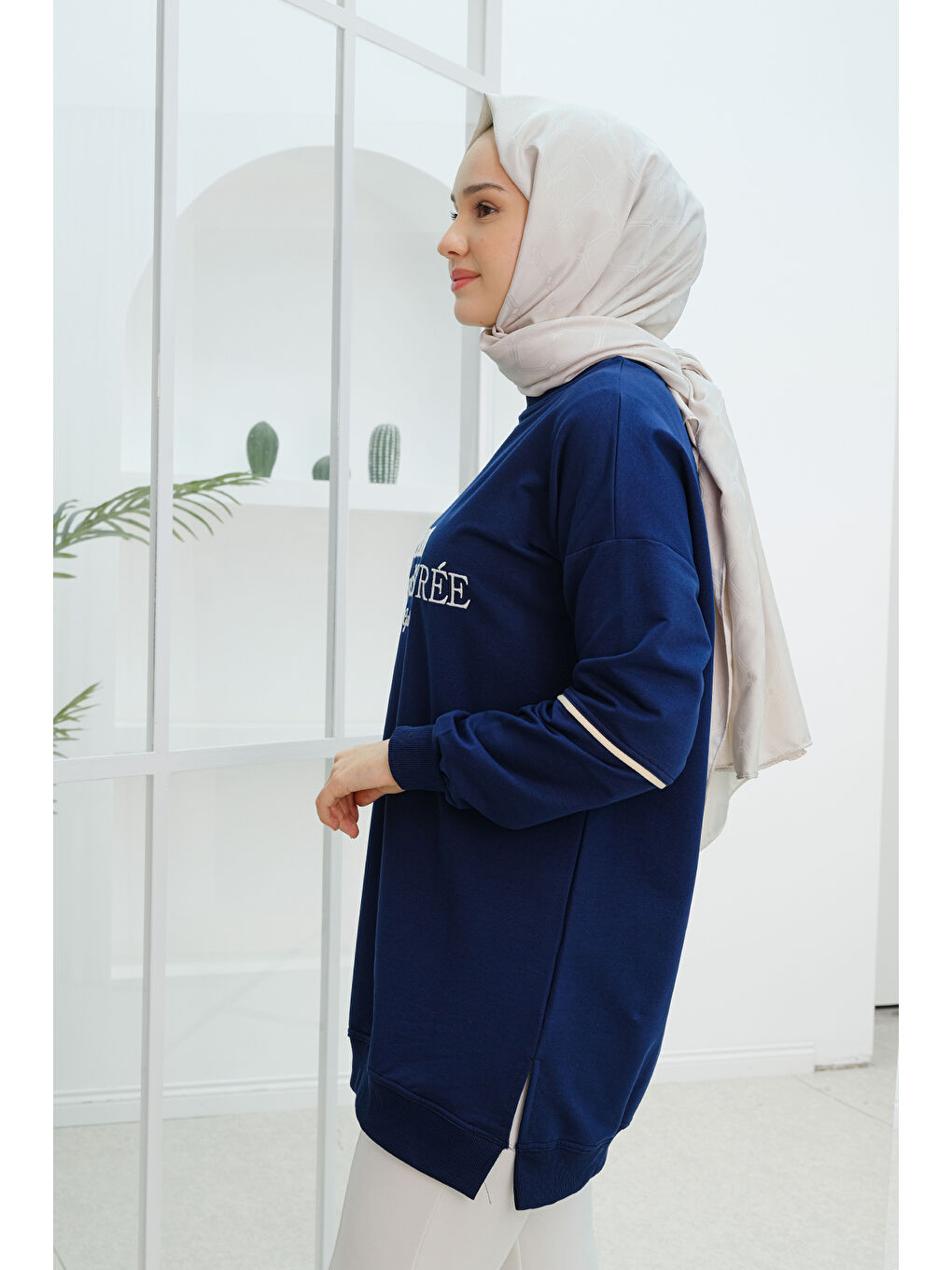 Locco Moda Paris Nakışlı Tunik Lacivert - 1