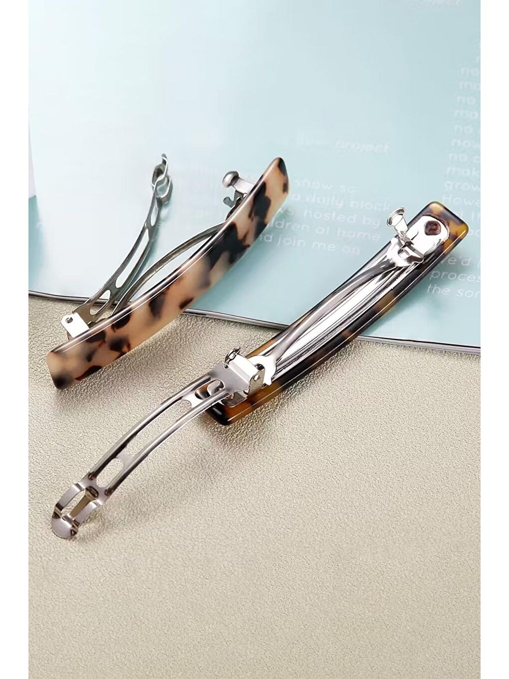 Bej Kaplumbağa Desenli 6 cm Asetat Otomatik Saç Tokası 2 Adet-2