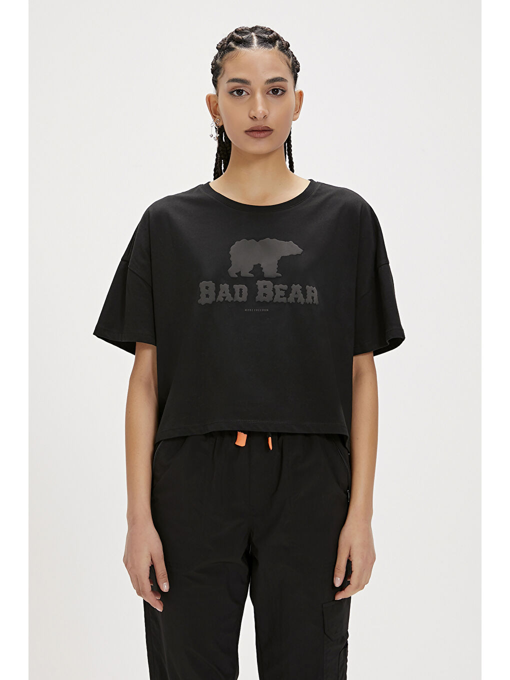 Holly Siyah Baskılı Kadın Tişört-4