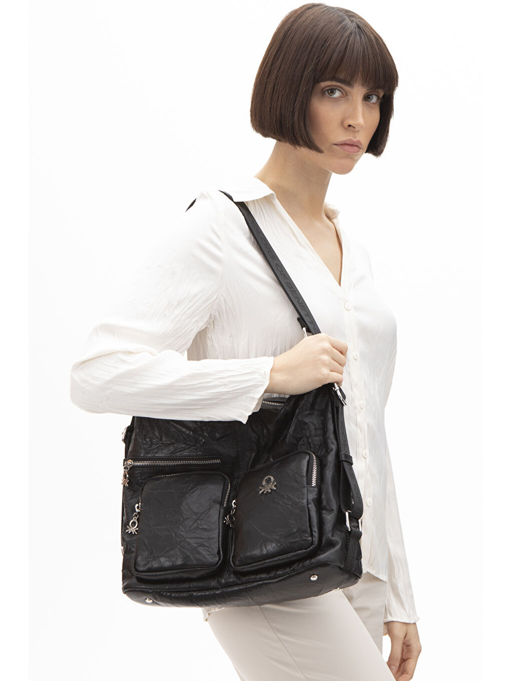 Siyah Kadin Kol Çantasi Si̇yah BNT1471