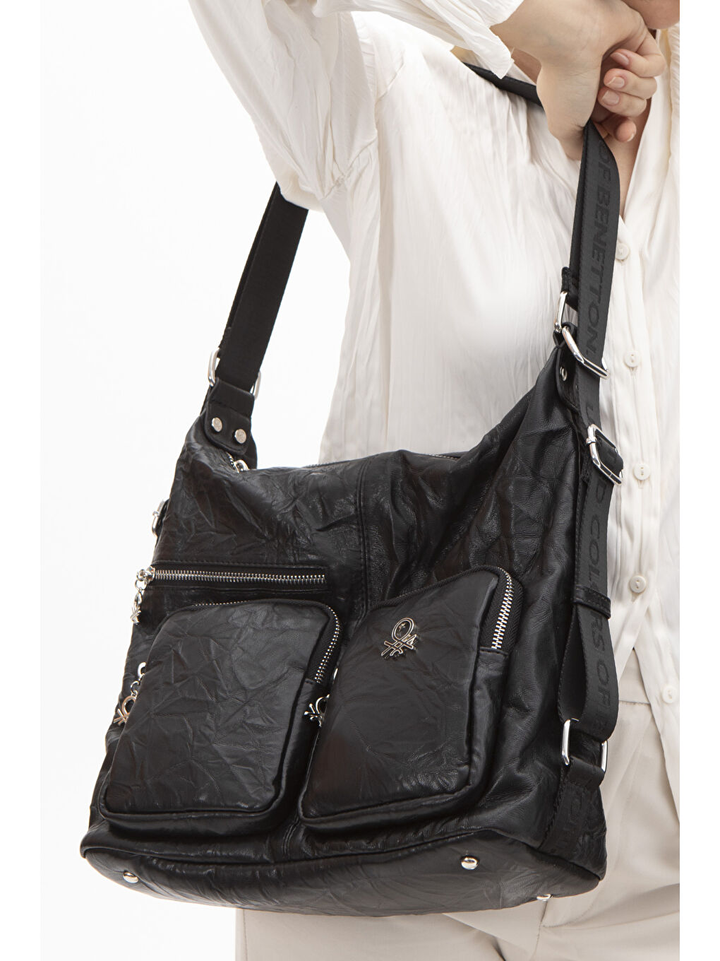 Siyah Kadin Kol Çantasi Si̇yah BNT1471-1