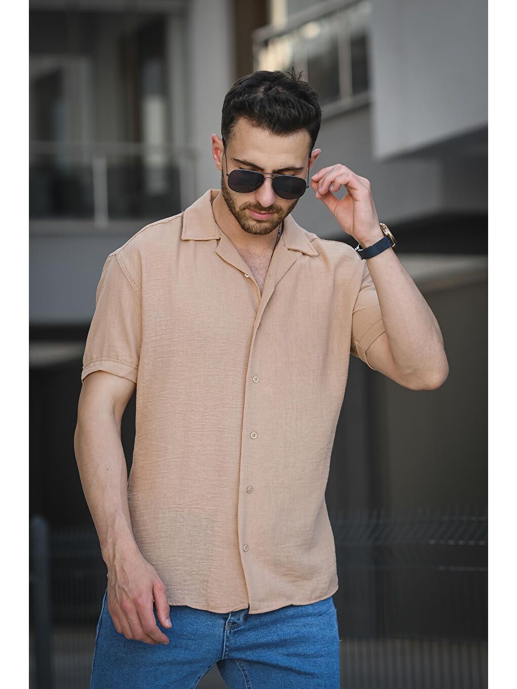 Kahverengi Slim Kısa Kol Apaç Yaka Erkek Gömlek-1